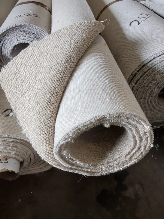 ROLL OF QUALITY RARE BREEDS LOOP COTTON CARPET // SIZE: APPROX 5 X 2.1m