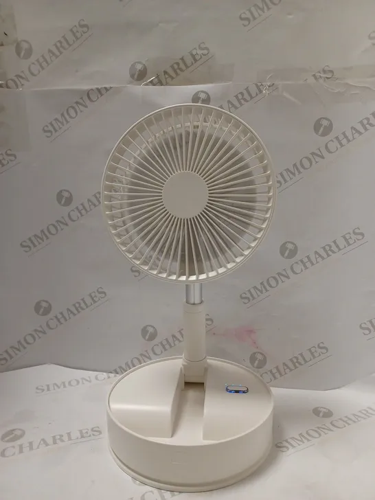 BOXED PORTABLE FOLDING FAN P11