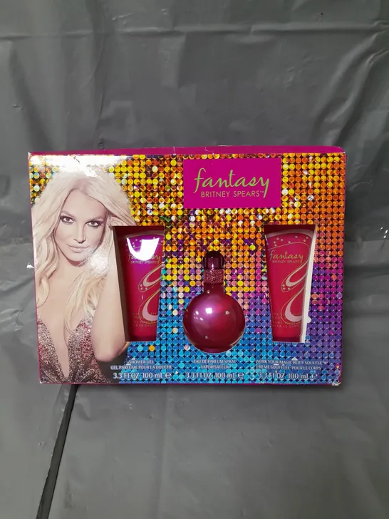 BRITNEY SPEARS FANTASY EAU DE PARFUM FRAGRANCE GIFT SET - COLLECTION ONLY  RRP £49