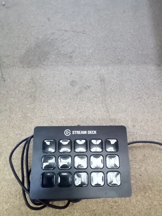 BOXED ELGATO STREAM DECK