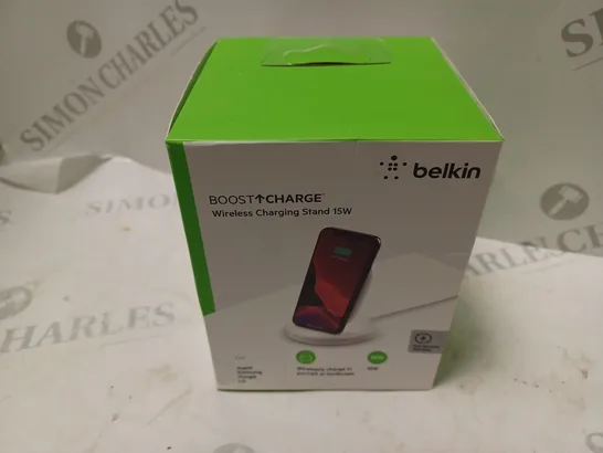 BOXED BELKIN BOOST CHARGE WIRELESS CHARGHE STAND 15W