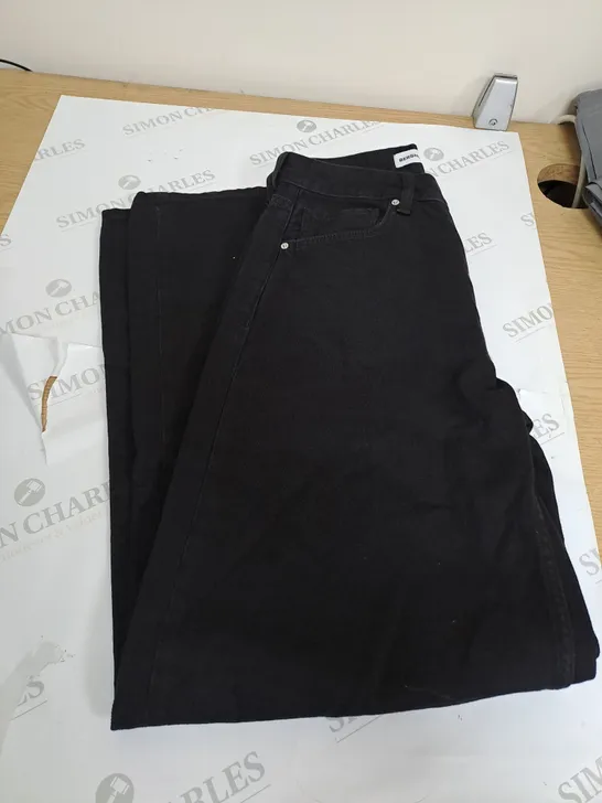 BERSHKA BLACK WIDE LEG DENIM JEANS SIZE 38