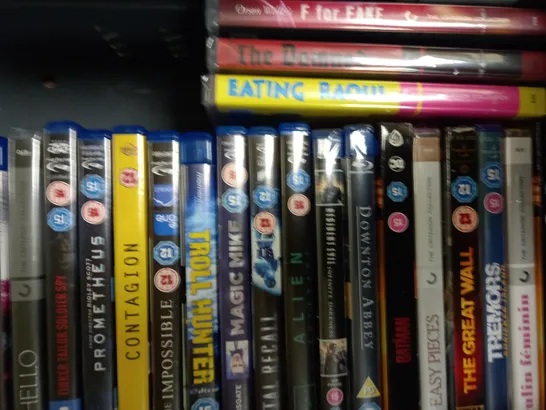 LOT OF APPROXIMATELY 28 BLU-RAYS, TO INCLUDE ZODIAC, MACBETH, THE BOYS, ETC