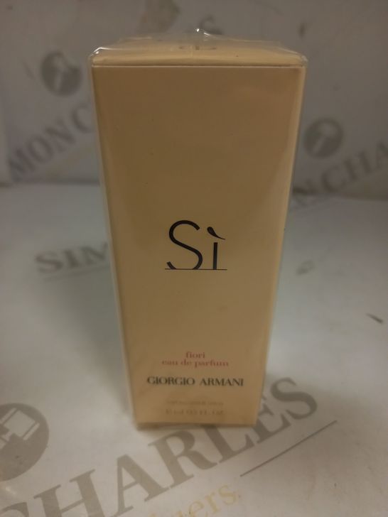 BOXED AND SEALED SI GIORGIO ARMANI EAU DE PARFUM 15ML