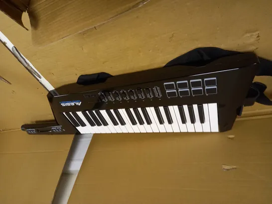 VORTEX ALESIS WIRELESS BLACK KEYBOARD