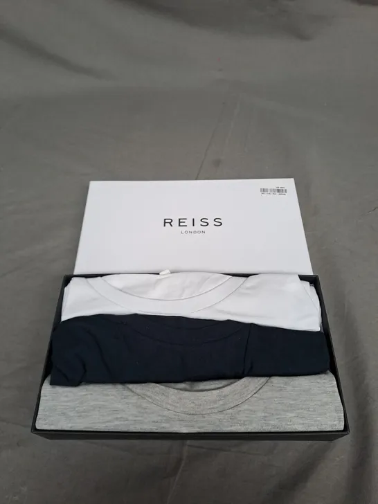 BOXED REISS CLASSIC T-SHIRTS - X3 - SIZE XL