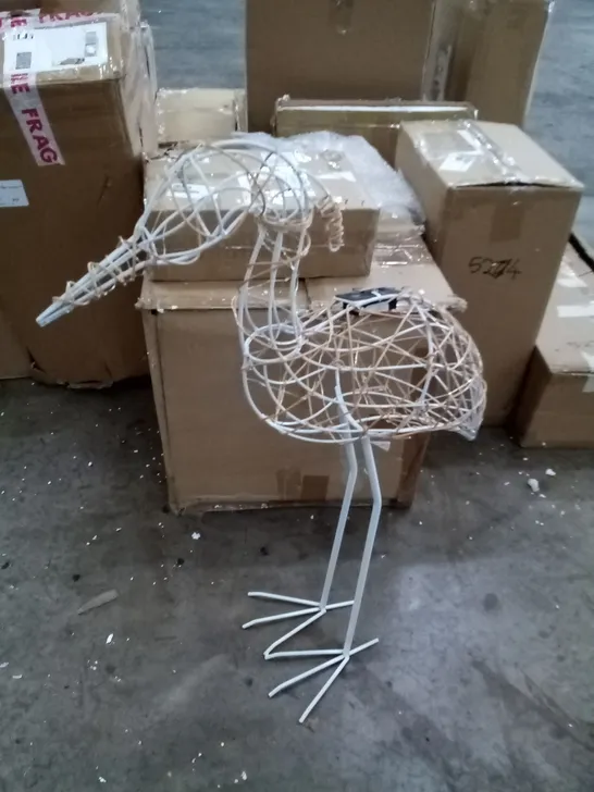 BOXED WIRE LED HERON FIGURE