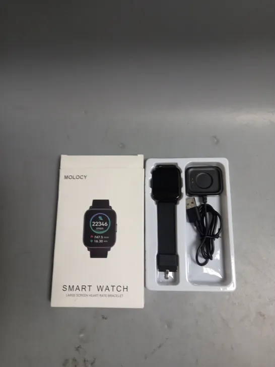 MOLOCY SMART WATCH IN BLACK