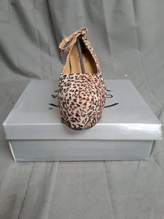 BOXED LOT OF 8 PAIRS OF LADIES CASANDRA PLATFORM SHOES