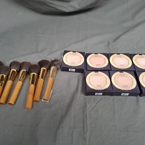 TARTE GLOW POWDER AND BRUSHES 