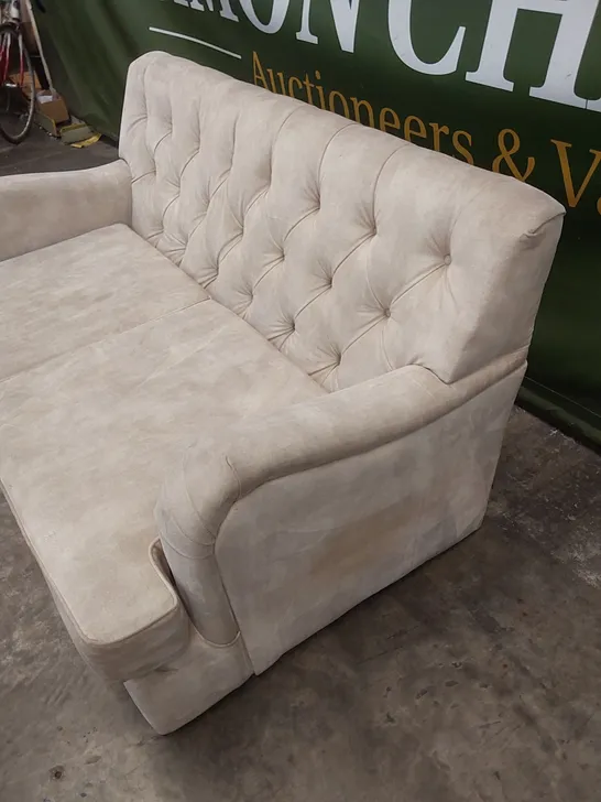 DESIGNER LARGE BUTTON BACK SOFA