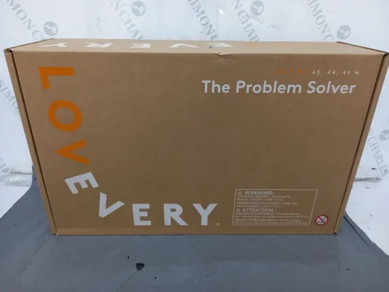 BOXED LOVEVERY PLAYKIT THE PROBLEM SOLVER