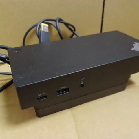 LENOVO THINKPAD USB-C DOCK GEN2