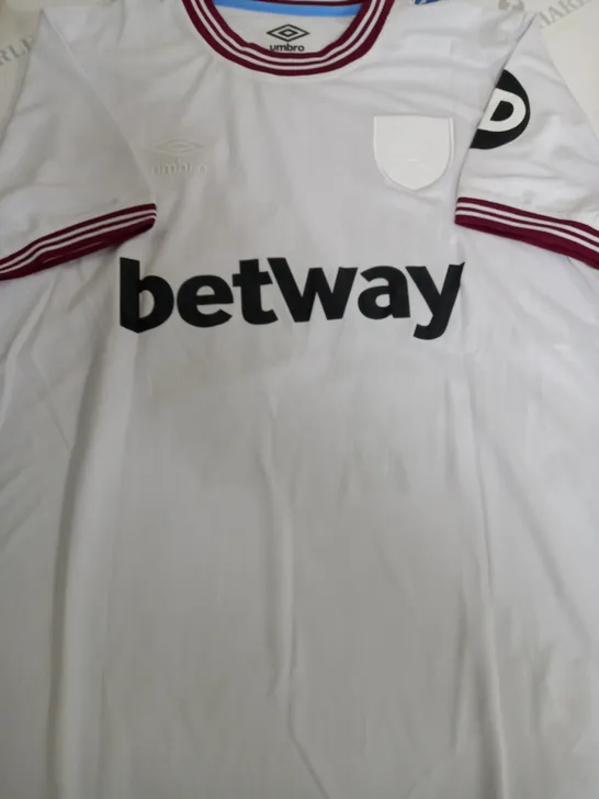 UMBRO WEST HAM FOOTBALL CLUB SHIRT - L