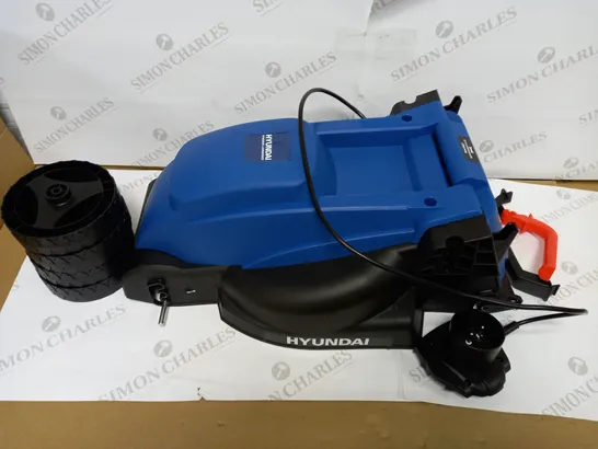 HYUNDAI 32CM LIGHTWEIGHT ROTARY ELECTRIC LAWNMOWER