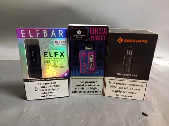 APPROXIMATELY 20 VAPES & E-CIGARETTES TO INCLUDE GEEK VAPE AEGIS LEGEND III, ELFABR ELFX, LOST VAPE QUEST URSA POCKET, ETC