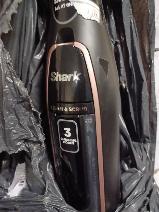 SHARK STEAM SCRUBBER WITH STEAM BLAST S7201 - COLLECTION ONLY 