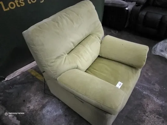 QUALITY BRITISH DESIGNED & MANUFACTURED G PLAN SEATTLE ELECTRIC RECLINING CHAIR PLUSH CELERY FABRIC