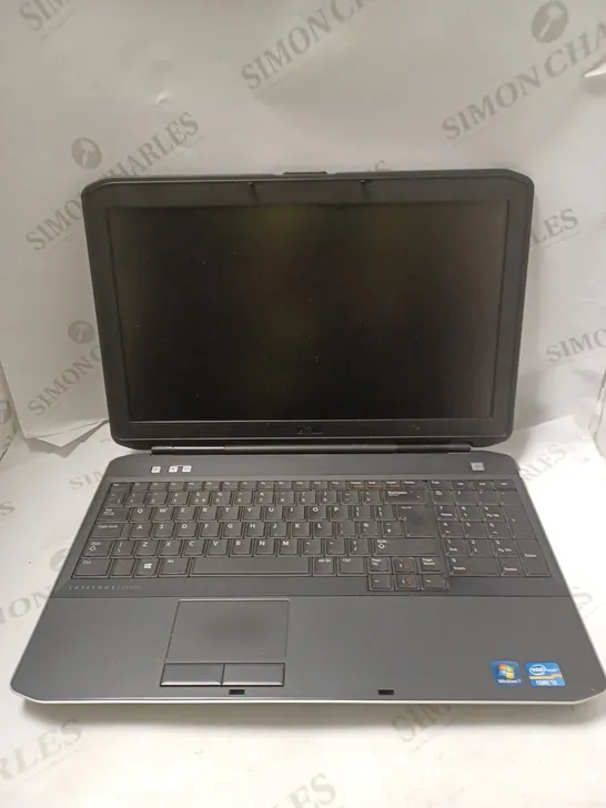 DELL LATITUDE E5530 LAPTOP