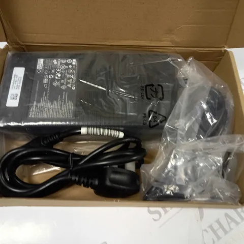 DELL AC/DC ADAPTER