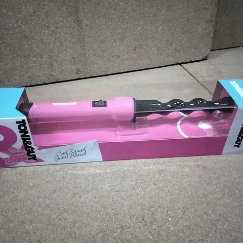 BOXED SEALED TONI&GUY CURL SQUAD SPIRAL WAND