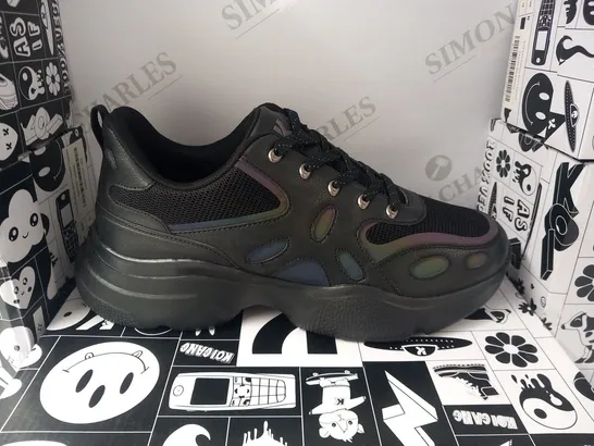 BRAND NEW BOXED PAIR OF KOI DUSTY BLACK RAINBOW MEN'S CADIAN TRAINERS SIZE 8