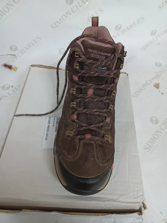 HIKING/WALKING BOOTS BY SKECHERS - BROWN & PINK - UK 6