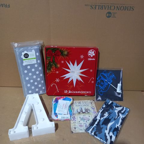 LOT OF APPROXIMATELY 15 HOUSEHOLD AND GIFT ITEMS TO INCLUDE LIGHT UP LETTER, BIRTHDAY SIGNS, LIGHT UP STAR ETC