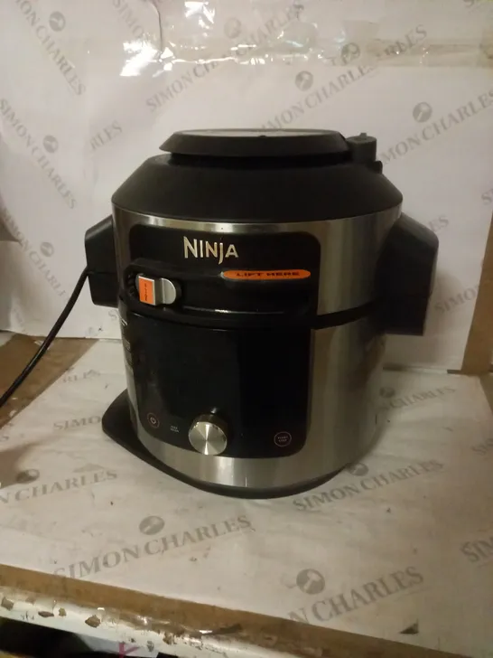 NINJA FOODI MAX MULTI COOKER