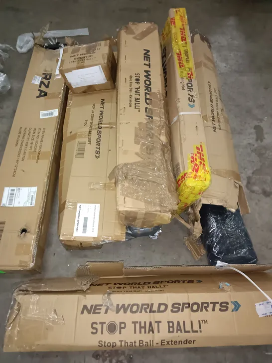 LOT OF 8 ASSORTED SPORTING AND TRAINING PARTS TO INCLUDE STOP THAT BALL NETS AND FORZA 16 X 7FT GOAL