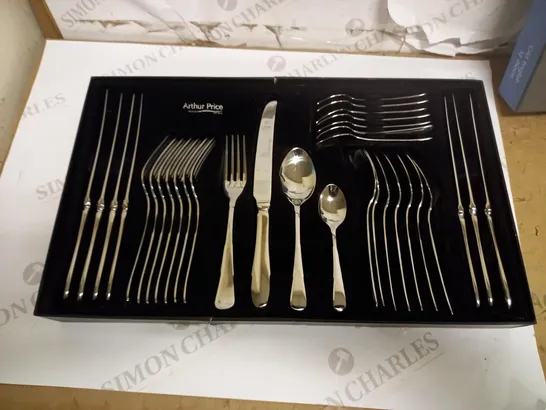 ARTHUR PRICE OLD ENGLISH 32 PIECE CUTLERY SET, SILVER