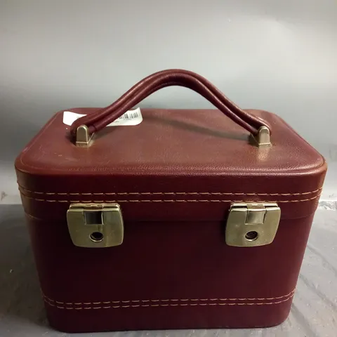 LEATHER CARRY ALONG MAKUP CASE WITH MIRROR