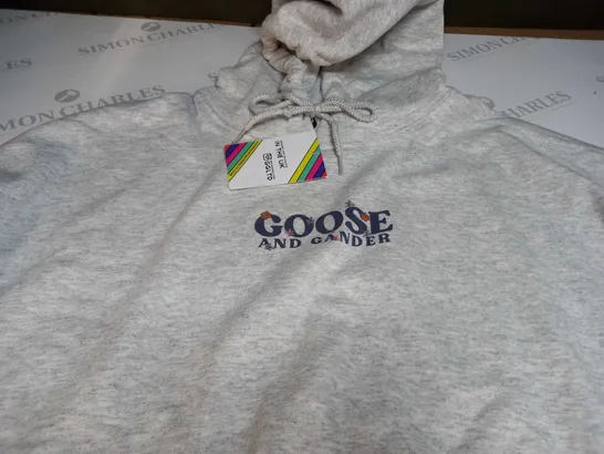 GOOSE & GANDER LONG SLEEVE HOODIE - XL