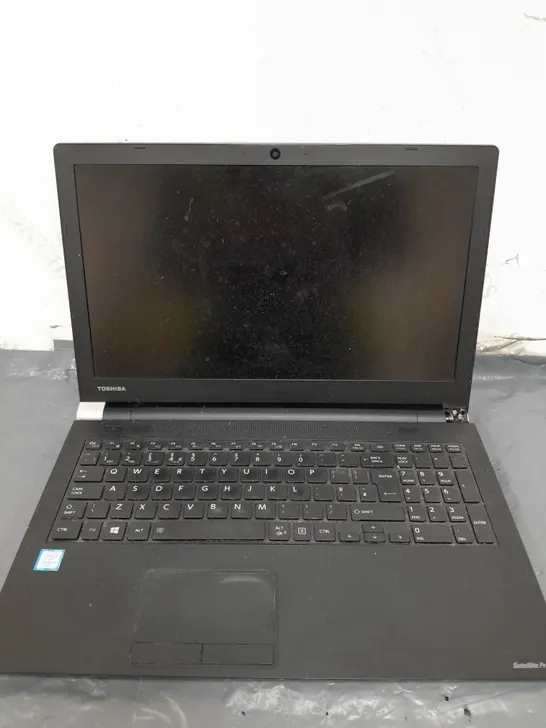 TOSHIBA SATELLITE PRO A50-C