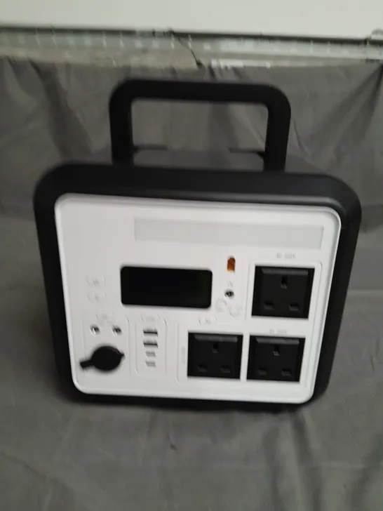 PORTABLE POWER STATION