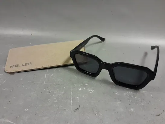 MELLER TUTCAR BLACK FRAME SUNGLASSES 