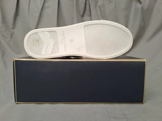 BOXED PAIR OF FAIRFAX & FAVOUR WOMENS ALEXANDRA TRAINERS IN WHITE UK SIZE 6