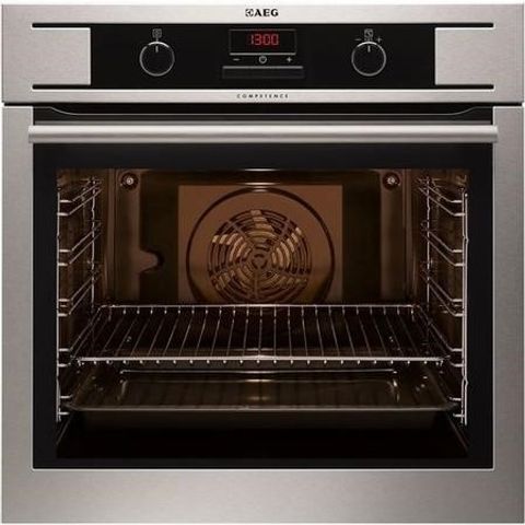 BOXED AEG BP300322KM MULTI FUNCTION BUILT IN SINGLE ELECTRIC OVEN STAINLESS STEEL 