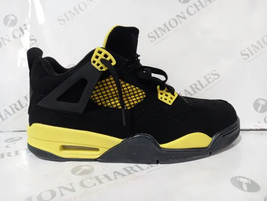 PAIR OF NIKE AIR JORDAN SHOES IN BLACK/YELLOW UK SIZE 10