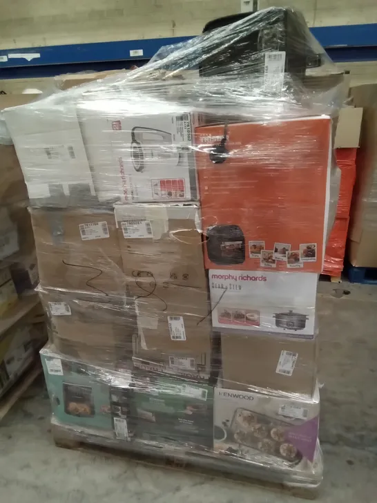 PALLET OF APPROXIMATELY 38 ASSORTED ITEMS INCLUDING: