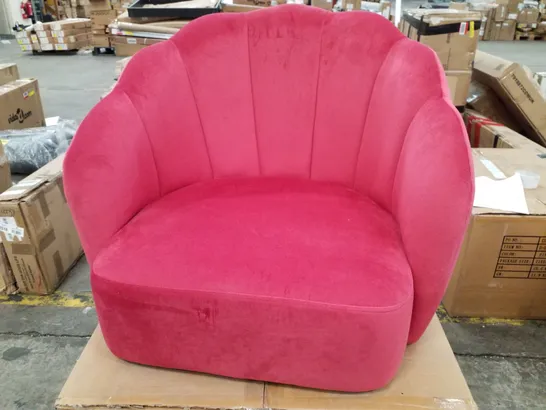 BOXED RED VELVET DINING CHAIR