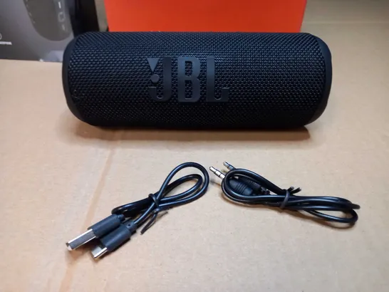 BOXED JBL FLIP6 PORTABLE WIRLESS SPEAKER