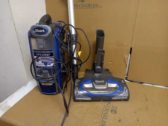 SHARK UPRIGHT VACUUM CLEANER