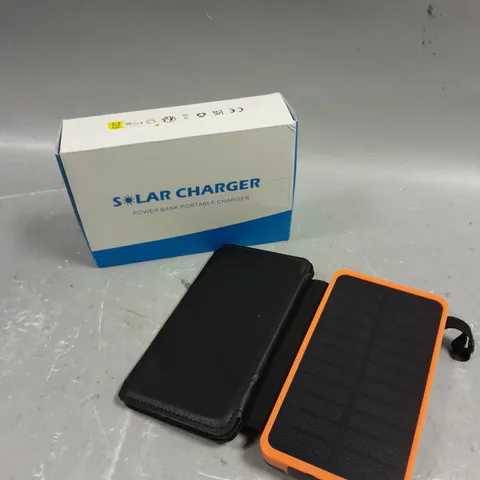 BOXED PORTABLE SOLAR 25,000MAH POWERBANK 