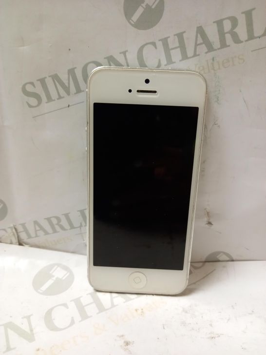 APPLE IPHONE 5 - WHITE/SILVER