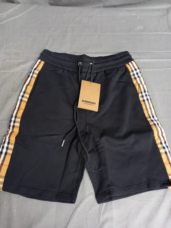 BURBERRY SHORTS IN BLACK SIZE XS