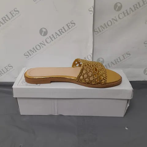 UNBRANDED LADIES GOLD SLIDERS SIZE EU 38