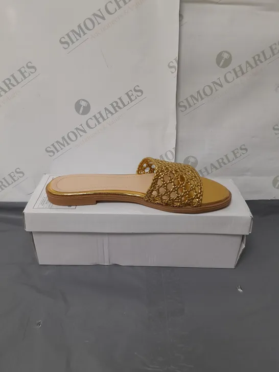 UNBRANDED LADIES GOLD SLIDERS SIZE EU 38