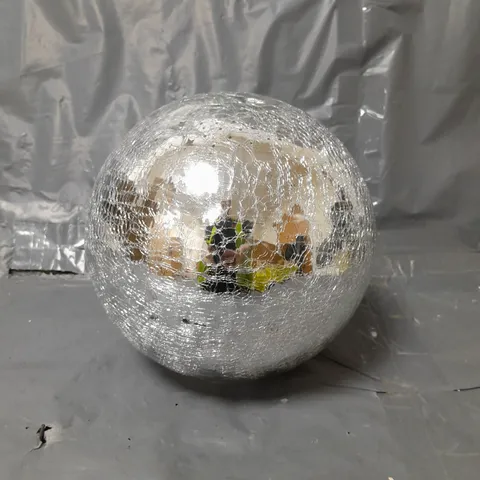 20CM BATTERY OPERATED LIT CRACKLE EFFECT BALL 