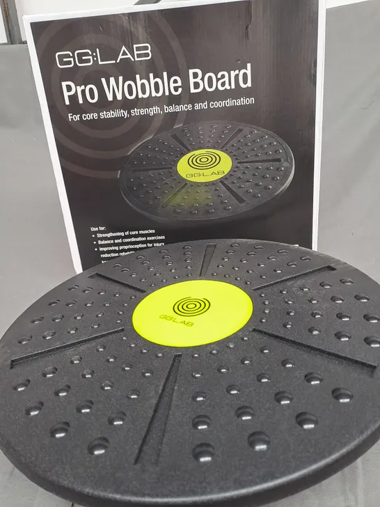 BOXED PRO WOBBLE BOARD